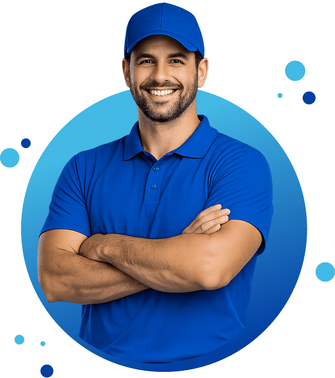 Profissional instalando fechadura